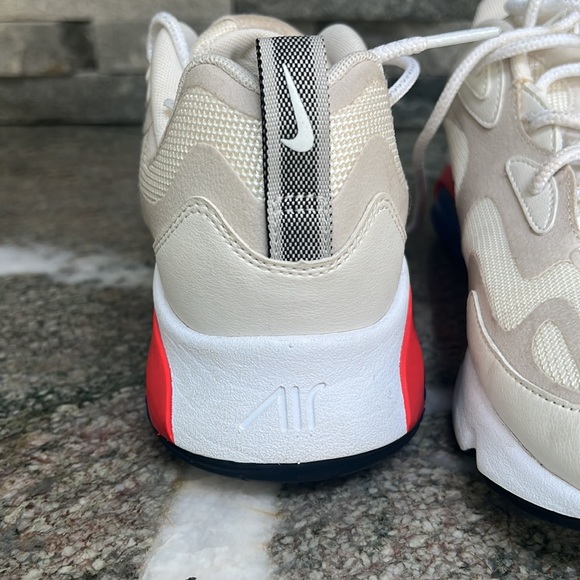 Nike Air Max 200 - Picture 6 of 10